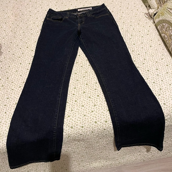 DKNY SOHO Dark Wash Women’s Bootcut Jeans, Size 8 - Picture 15 of 16